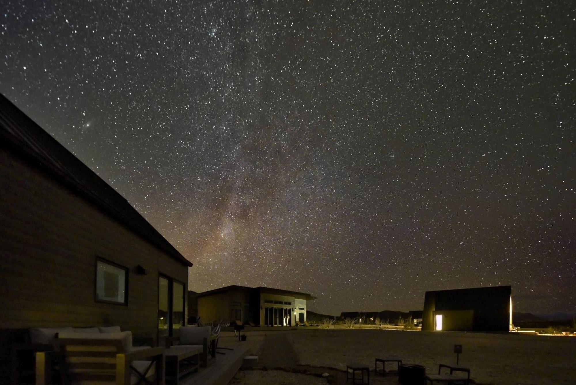 Stardust Luxury Cottage With Loft & A Great View Terlingua Esterno foto