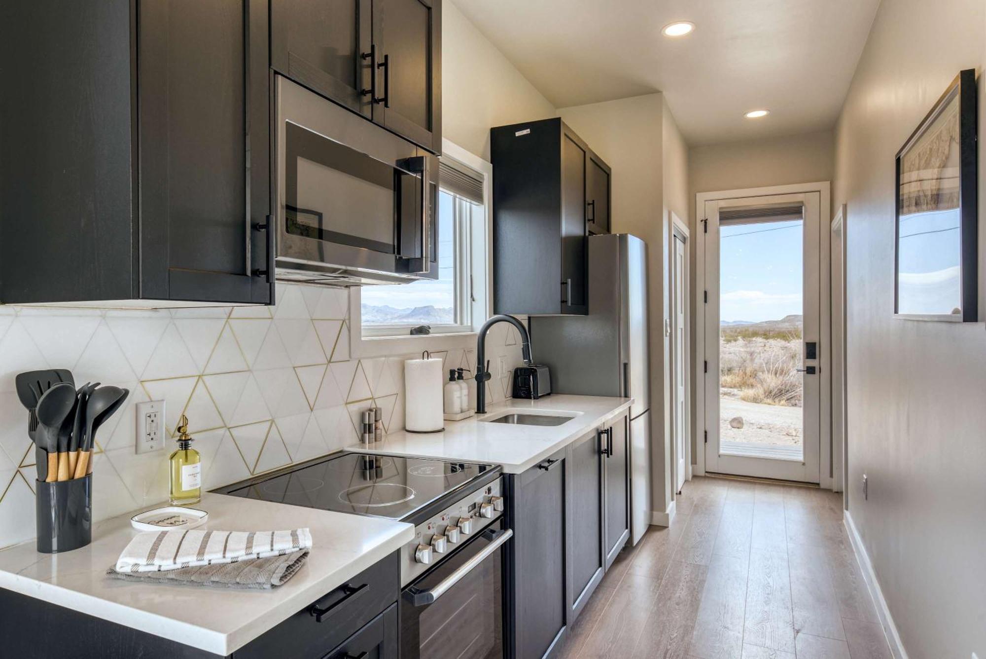 Stardust Luxury Cottage With Loft & A Great View Terlingua Esterno foto